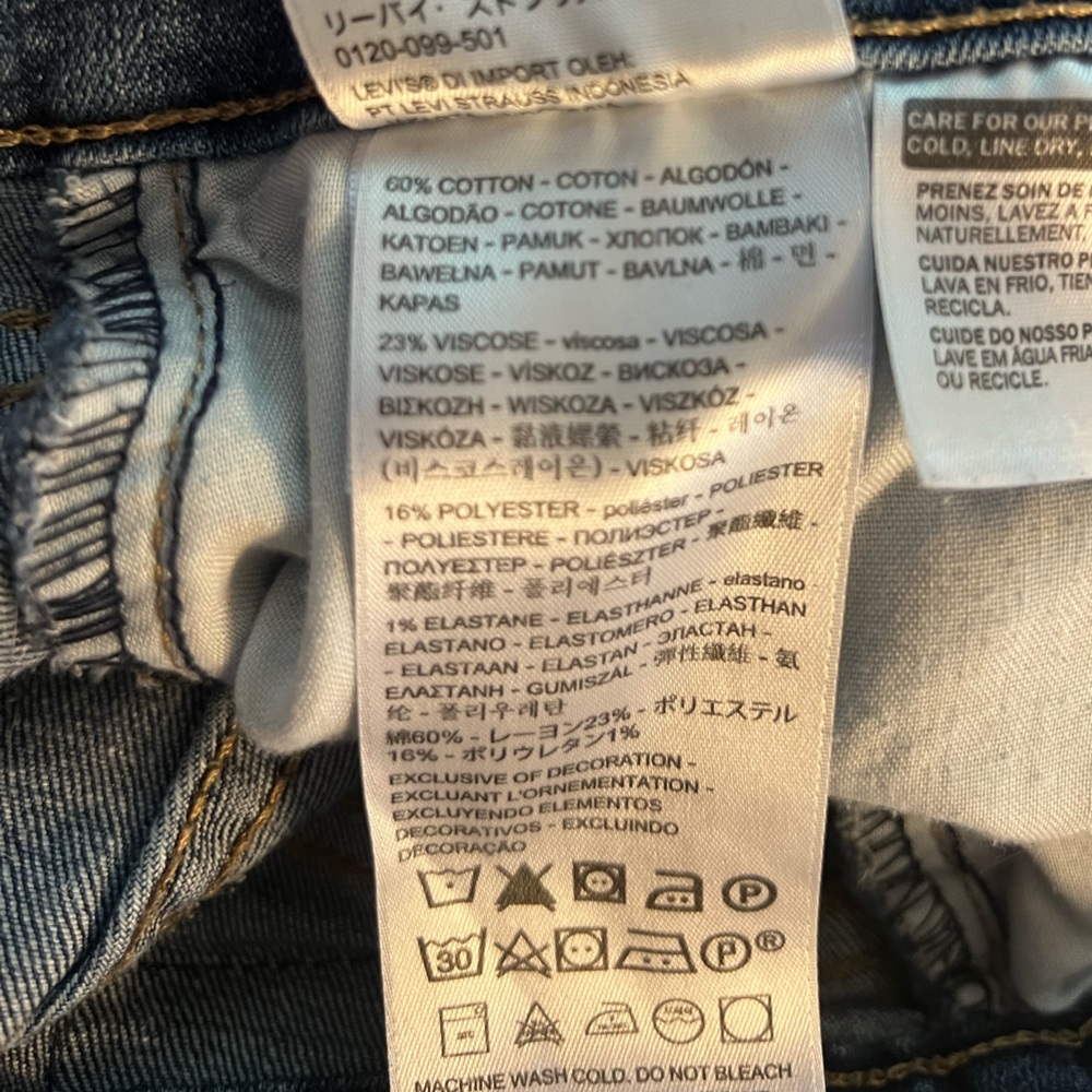 Levi's Blue Boyfriend Distressed Ripped Denim Jeans Size 28 - Picture 14 of 14